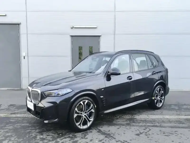 2025 BMW X5 с пробегом 90 000 км