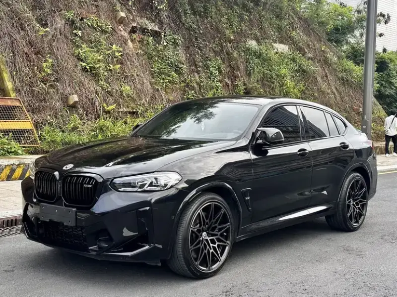 2022 BMW X4 M с пробегом 44 000 км
