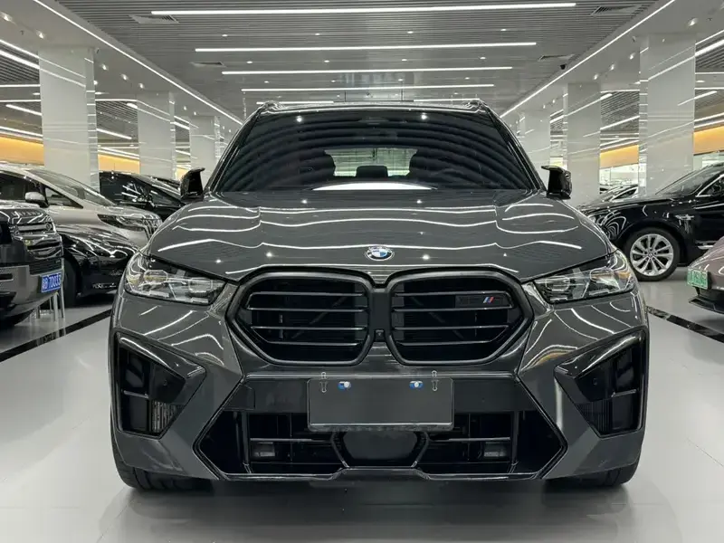 2023 BMW X5 M с пробегом 73 000 км