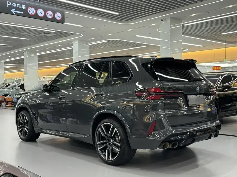 2023 BMW X5 M с пробегом 73 000 км