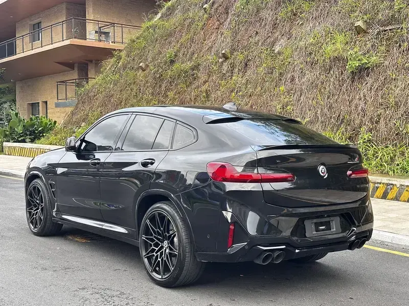 2022 BMW X4 M с пробегом 44 000 км
