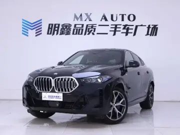 2023 BMW X6 с пробегом 28 200 км
