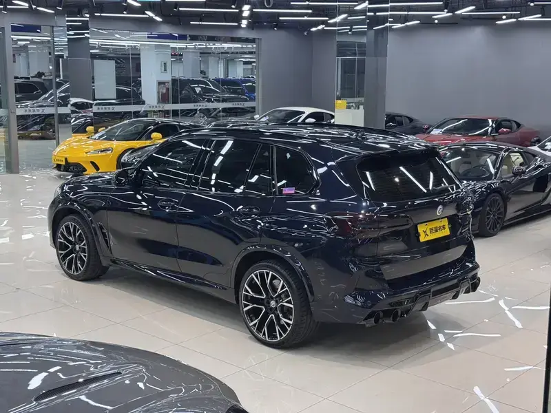 2023 BMW X5 M с пробегом 38 000 км