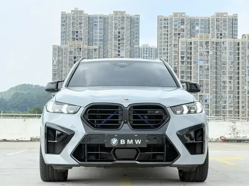 2023 BMW X5 M с пробегом 26 300 км