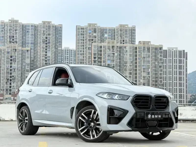 2023 BMW X5 M с пробегом 26 300 км