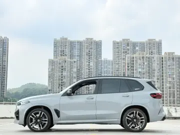 2023 BMW X5 M с пробегом 26 300 км