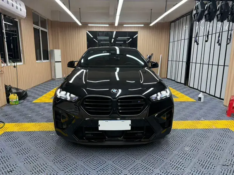 2023 BMW X6 M с пробегом 25 000 км