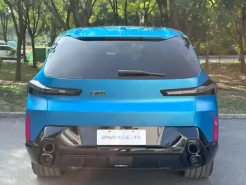 2023 BMW XM с пробегом 8 600 км