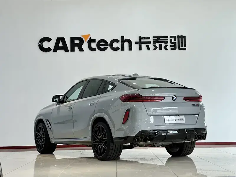 2023 BMW X6 M с пробегом 100 км