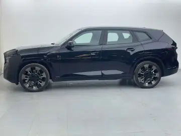 2023 BMW XM с пробегом 8 500 км