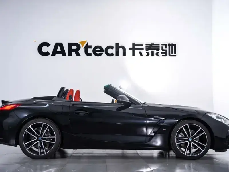 2022 BMW Z4 с пробегом 5 000 км