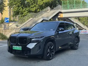 BMW XM