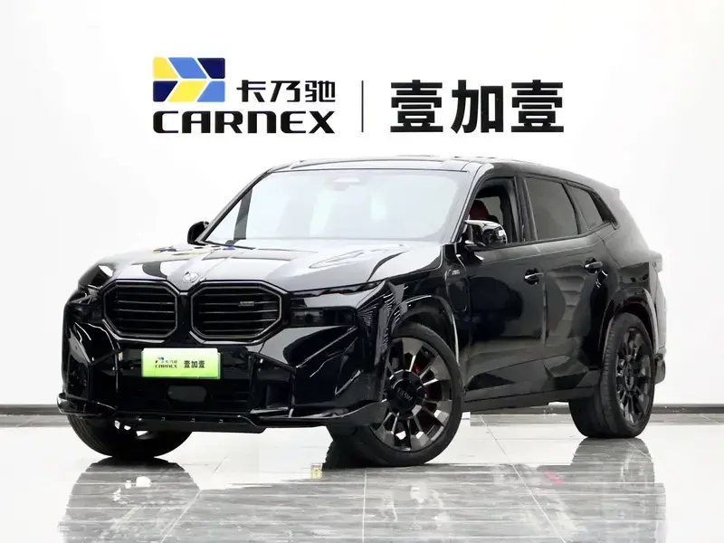 2023 BMW XM с пробегом 22 500 км