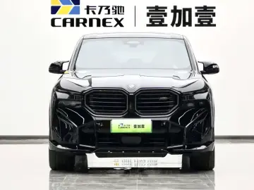 2023 BMW XM с пробегом 22 500 км