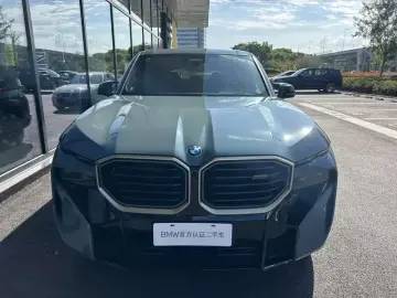2023 BMW XM с пробегом 2 800 км