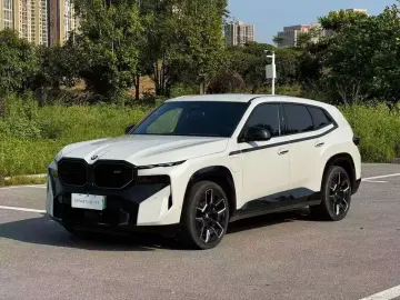 BMW XM