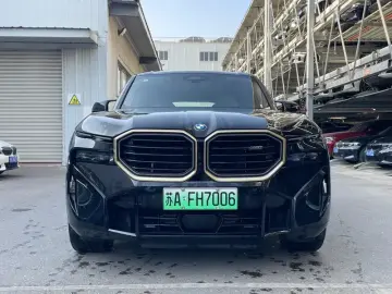2023 BMW XM с пробегом 2 200 км