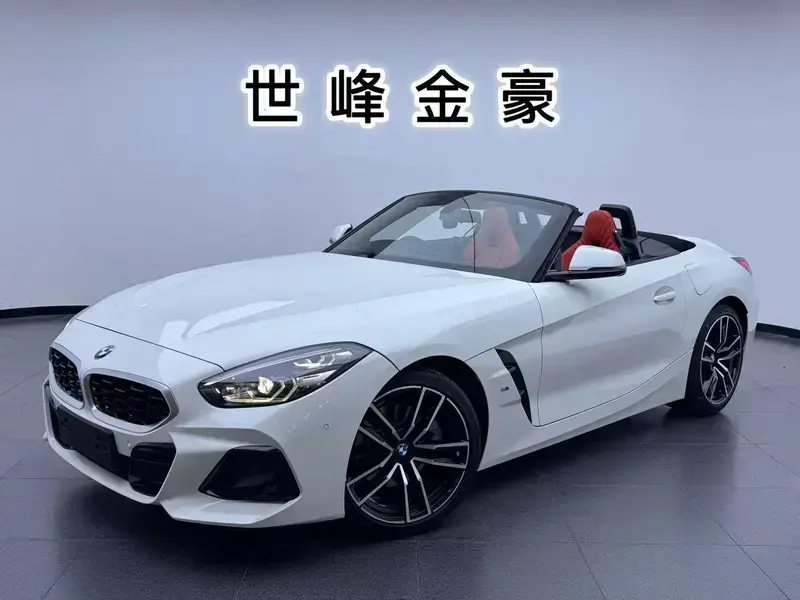2023 BMW Z4 с пробегом 18 000 км