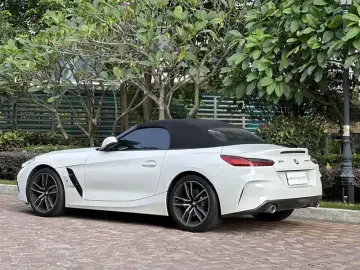 2023 BMW Z4 с пробегом 4 300 км