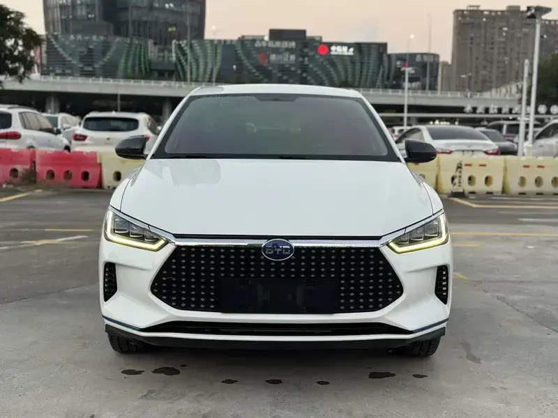 2020 BYD E3 с пробегом 76 000 км