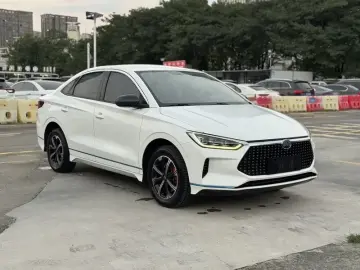 2020 BYD E3 с пробегом 76 000 км