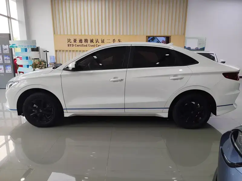 2021 BYD E3 с пробегом 65 000 км