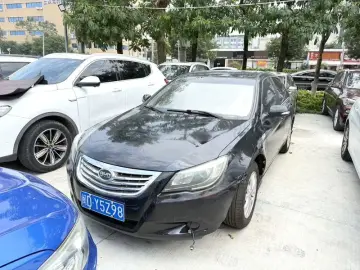 BYD G6