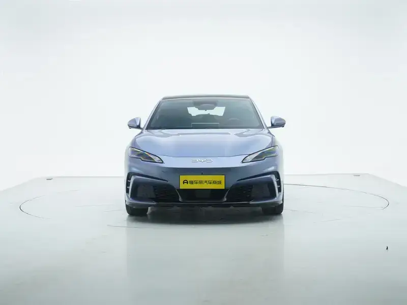 2025 BYD Seal 06 GT с пробегом 30 000 км