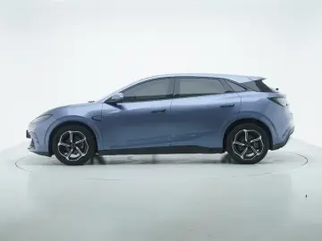 2025 BYD Seal 06 GT с пробегом 30 000 км