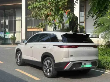 2023 BYD Frigate 07 с пробегом 51 000 км