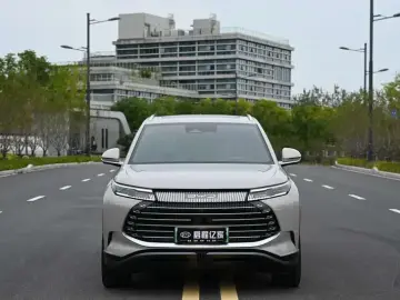 2023 BYD Frigate 07 с пробегом 87 000 км