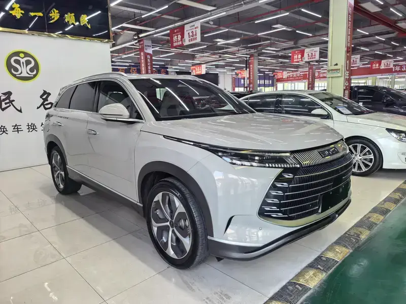 2023 BYD Frigate 07 с пробегом 70 600 км