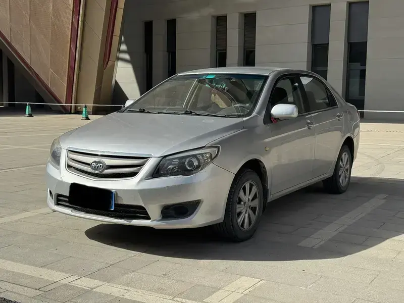 2015 BYD L3 с пробегом 80 700 км