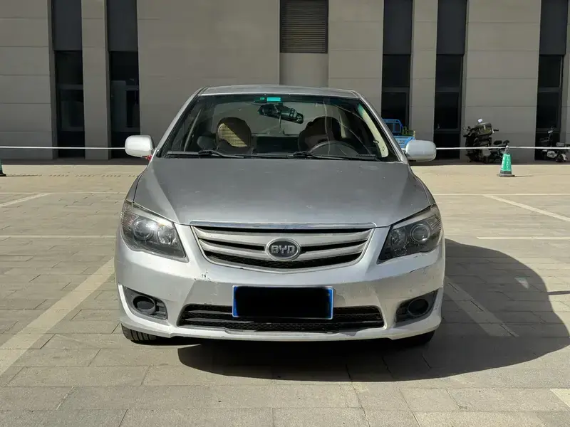 2015 BYD L3 с пробегом 80 700 км