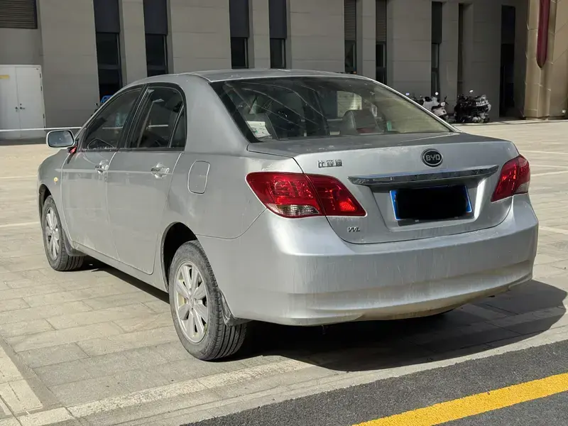 2015 BYD L3 с пробегом 80 700 км