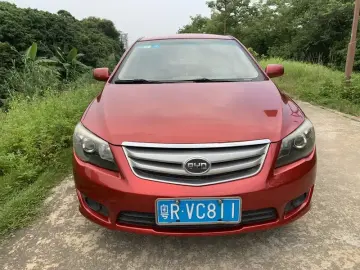 2012 BYD L3 с пробегом 80 000 км