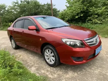 2012 BYD L3 с пробегом 80 000 км