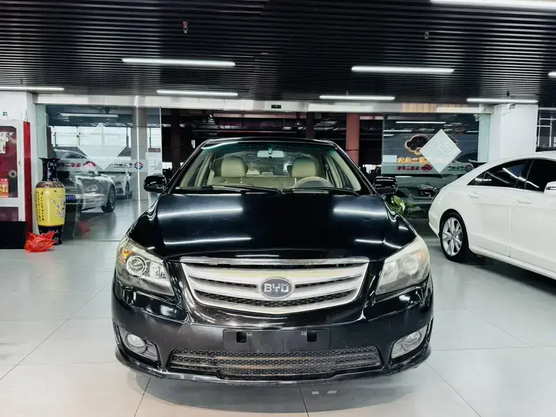 2012 BYD L3 с пробегом 102 000 км