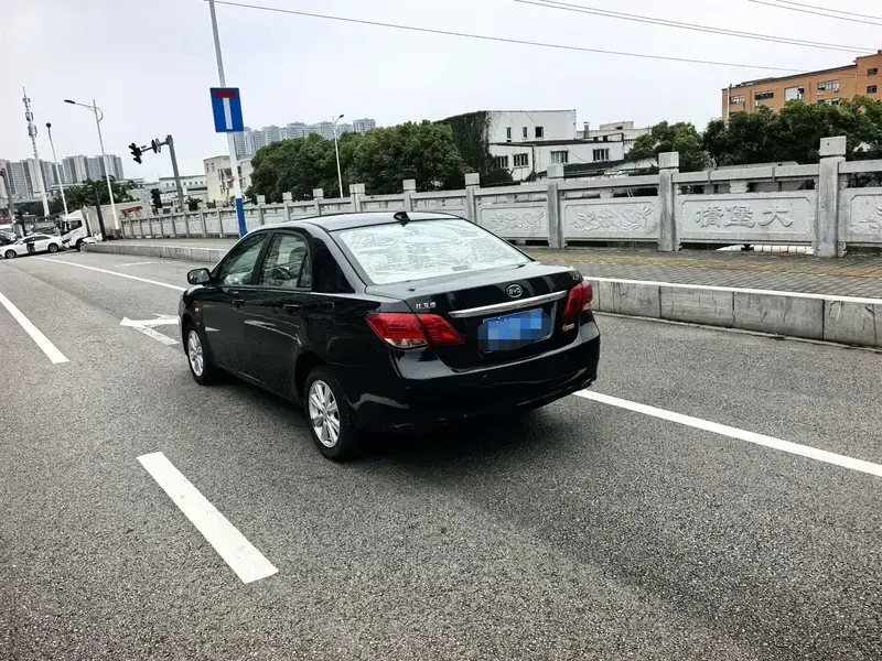 2015 BYD L3 с пробегом 110 000 км