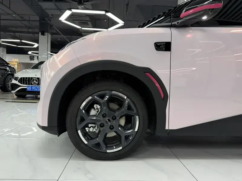 2025 BYD Seagull с пробегом 500 км