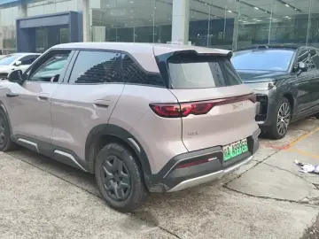 2024 BYD Yuan Up с пробегом 34 400 км