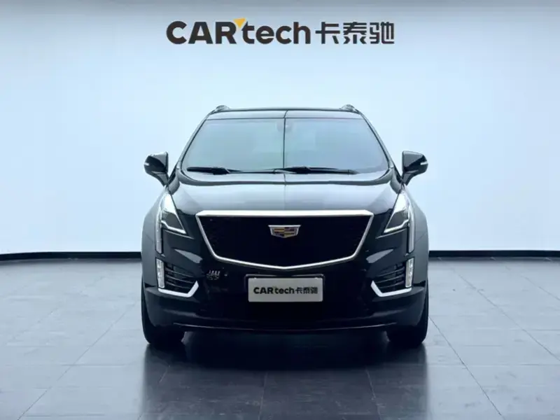 2024 Cadillac XT5 с пробегом 46 000 км