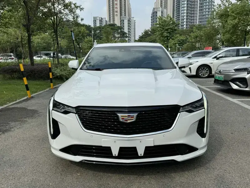 2021 Cadillac CT4 с пробегом 50 000 км