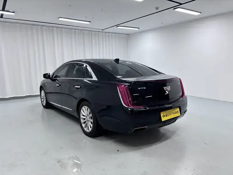 2018 Cadillac XTS с пробегом 140 300 км