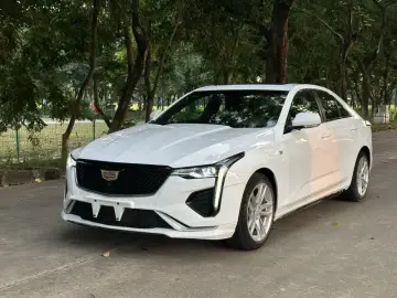Cadillac CT4