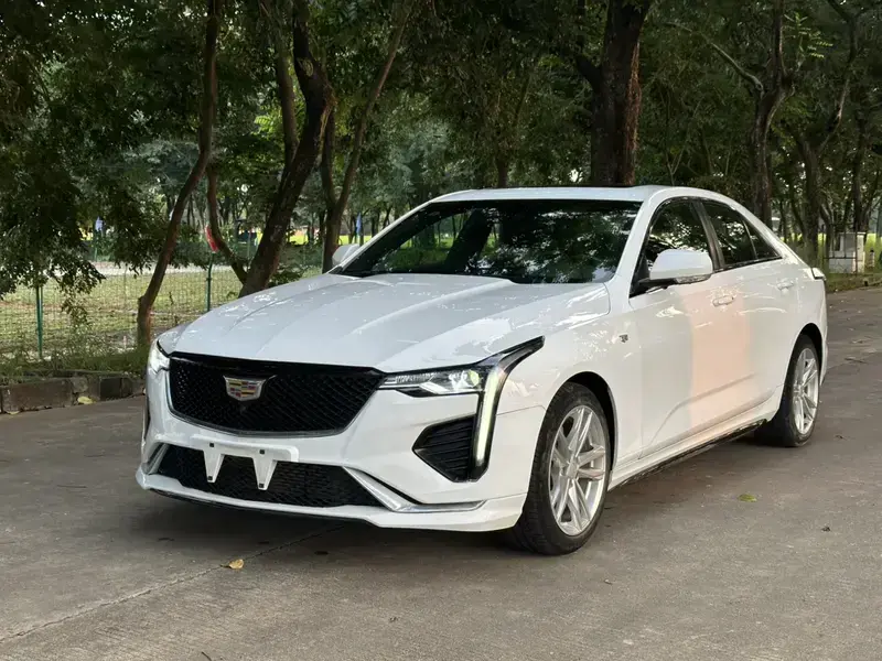 2021 Cadillac CT4 с пробегом 35 000 км
