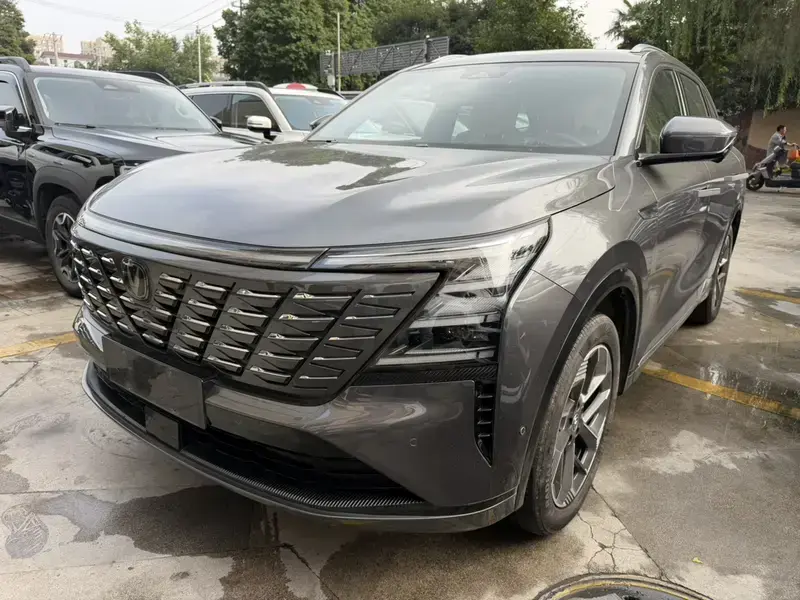 2025 Changan CS75 Plus с пробегом 24 000 км