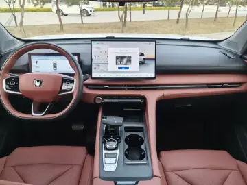 2026 Changan CS75 Plus с пробегом 8 300 км
