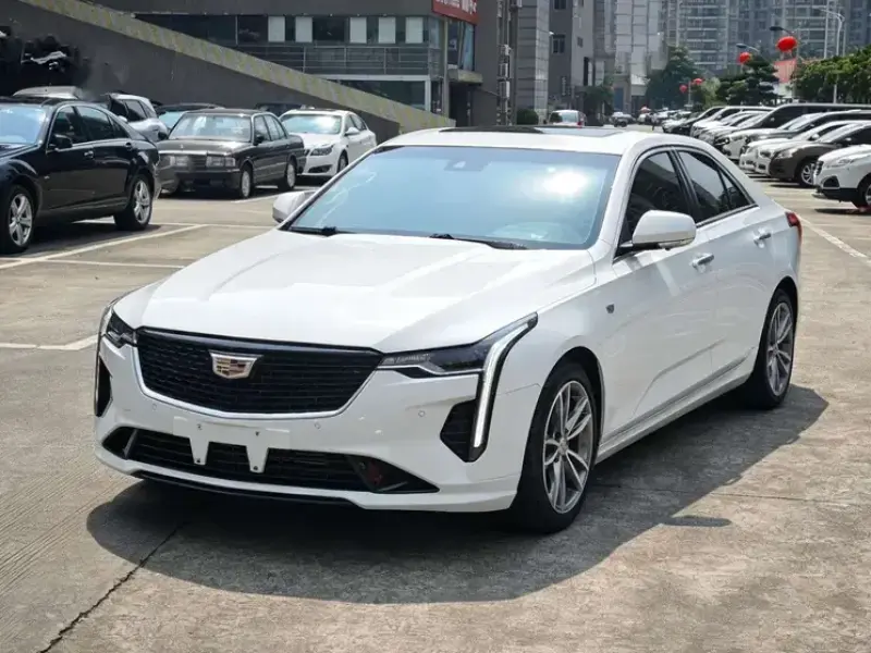 2021 Cadillac CT4 с пробегом 43 000 км