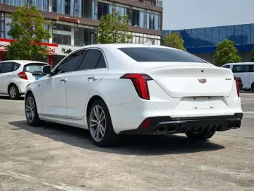 2021 Cadillac CT4 с пробегом 43 000 км